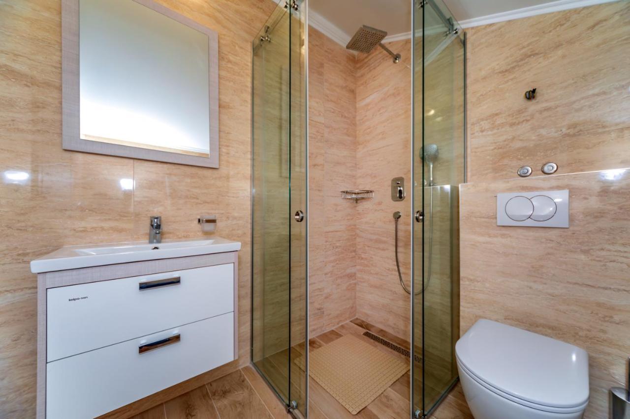 Luxury Apartments Queen Petrovac ภายนอก รูปภาพ