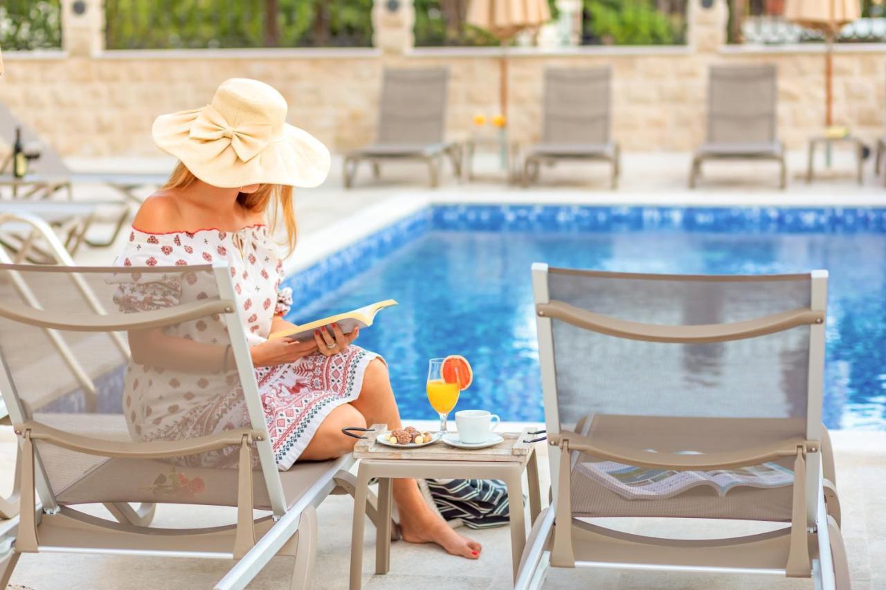 Luxury Apartments Queen Petrovac ภายนอก รูปภาพ