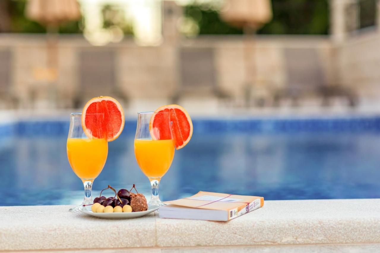 Luxury Apartments Queen Petrovac ภายนอก รูปภาพ