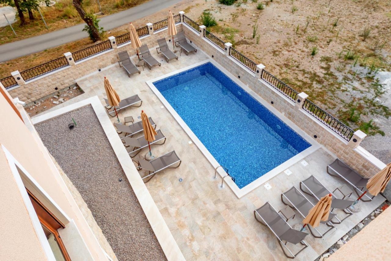 Luxury Apartments Queen Petrovac ภายนอก รูปภาพ
